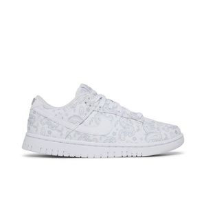 WMNS DUNK LOW ‘WHITE PAISLEY’
